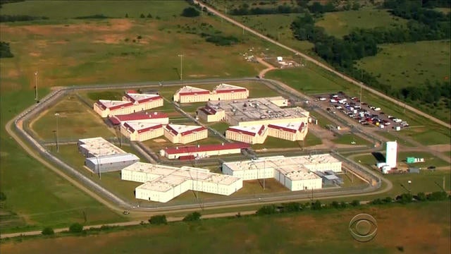 0224-en-villarreal-privateprisons-1258120-640x360.jpg 