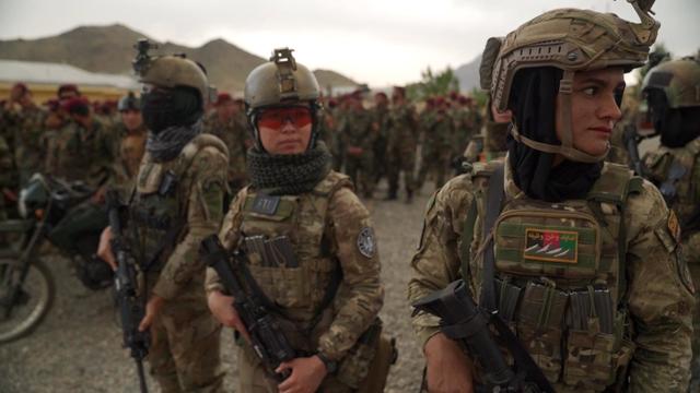 afghanistan-female-commandos.jpg 