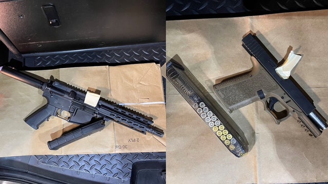 Oakland-caarjacking-guns-seized-OPD.jpg 