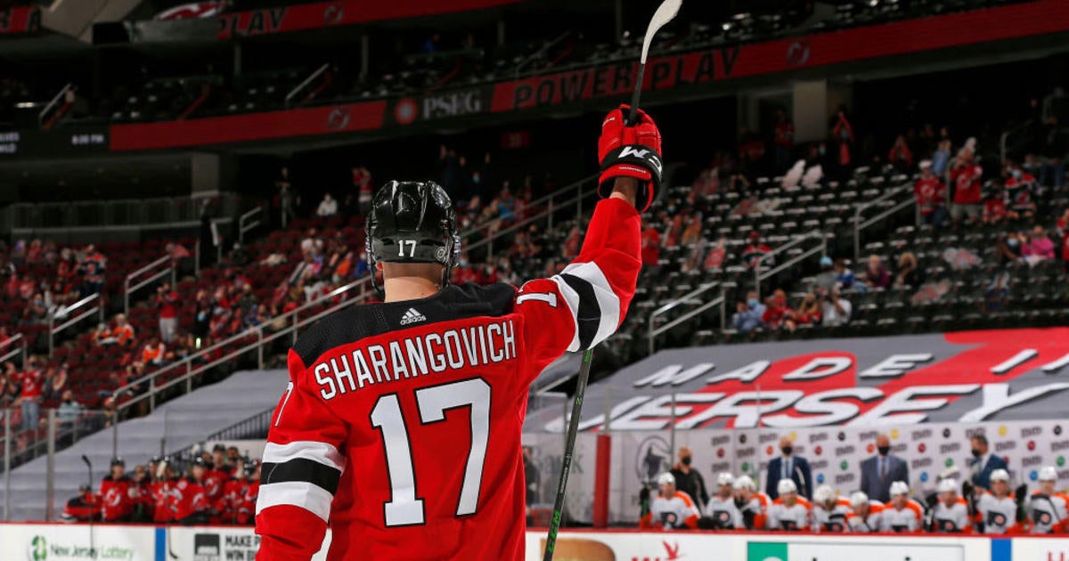 Sharangovich Scores Twice, Devils Beat Flyers - CBS New York