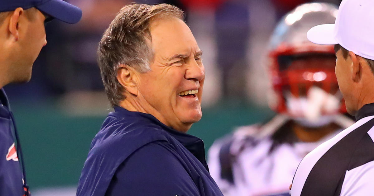 Twitter makes fun of Bill Belichick's war room during second night of NFL  draft to find a dog there