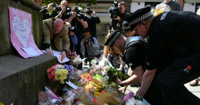 Manchester comes together after deadly terror attack - CBS News