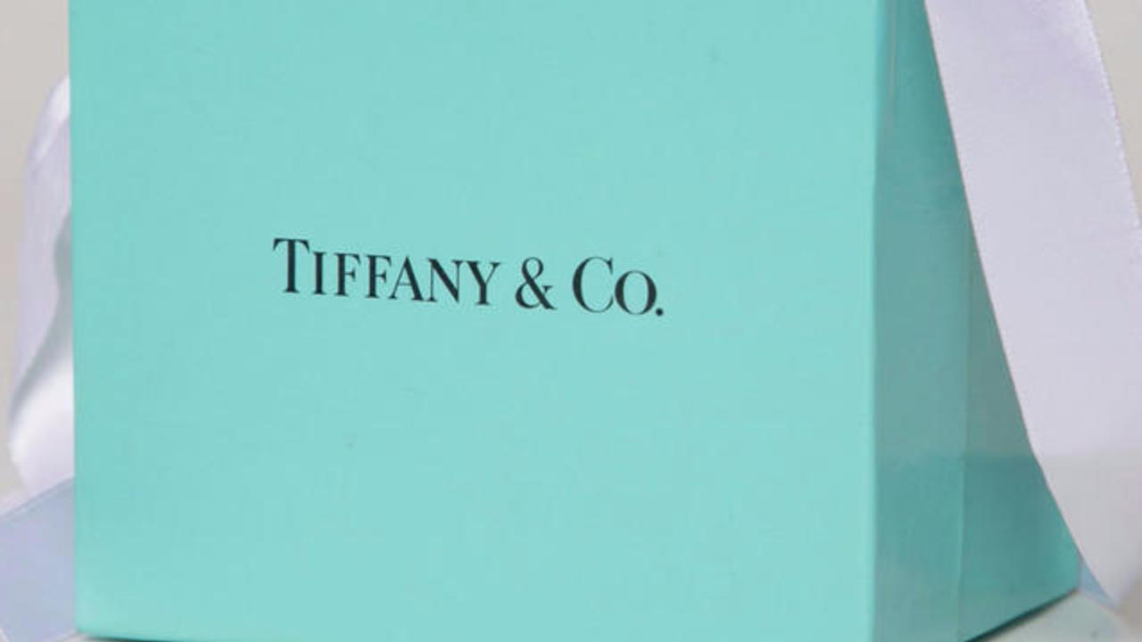 LVMH wants to buy jeweler Tiffany's for $14.5 billion - CBS News