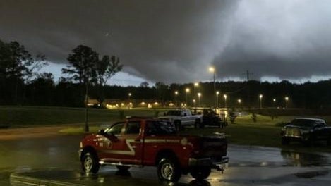 pearl-mississippi-tornado-nite-of-050221.jpg 
