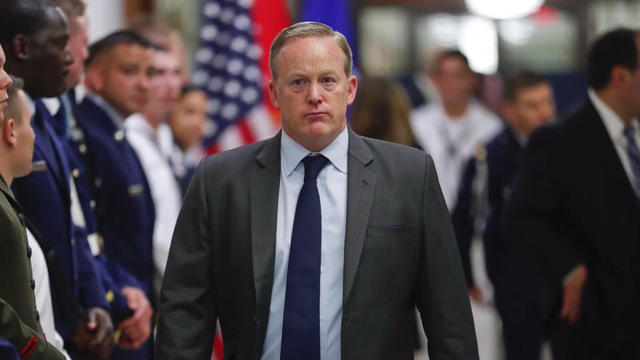 0721-newspath-spicerresigns-1359224-640x360.jpg 