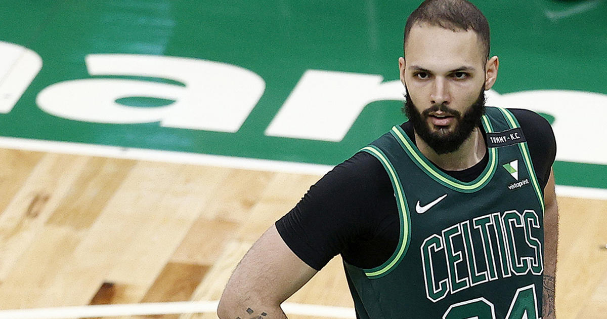Evan Fournier on why he chose the Knicks over the Celtics