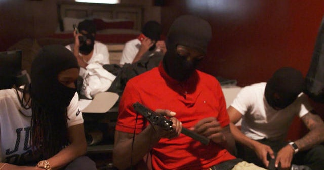 Why has Chicago so dangerous? CBS News