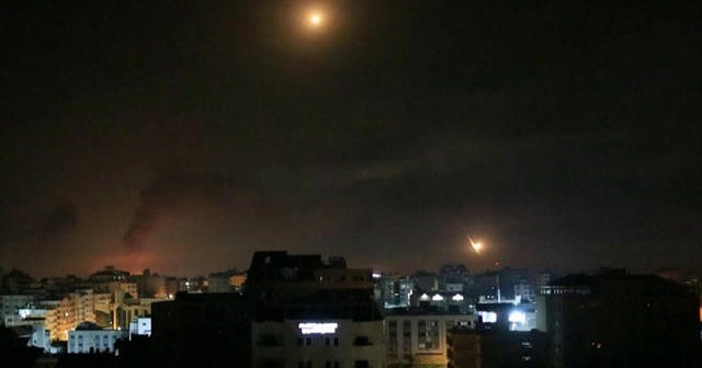 Israeli airstrikes target Hamas as Gaza rockets reach Tel Aviv ...