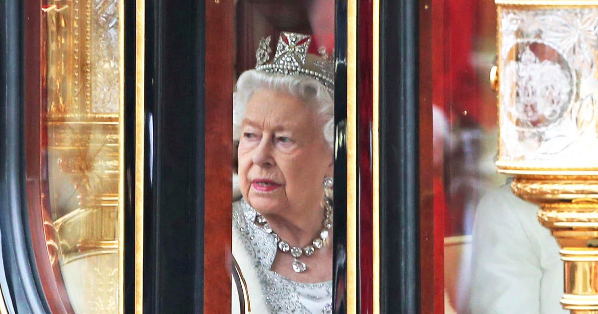 Crisis And Loss In The House Of Windsor - Cbs News