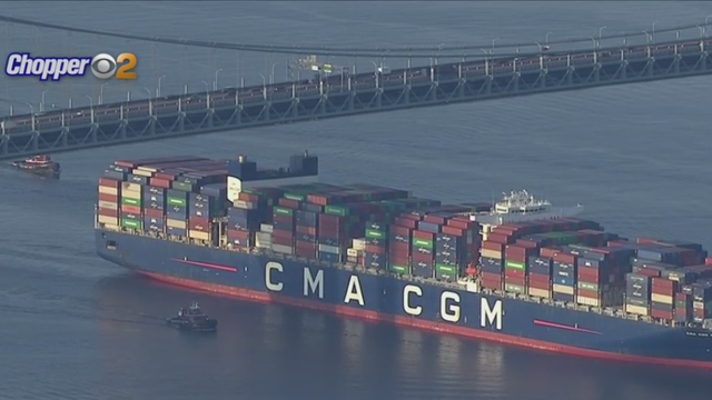 port-authority-largest-cargo-ship.png 