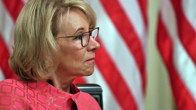 US-POLITICS-TRUMP-health-virus-education-school 