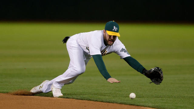 athletics_astros_1318966168.jpg 