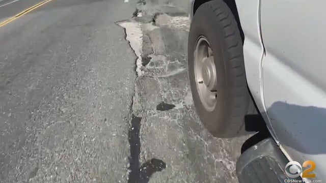 nassau-county-pot-holes.jpg 