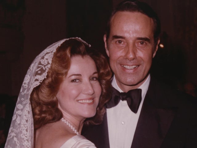 elizabeth-and-bob-dole-wedding-photo.jpg 