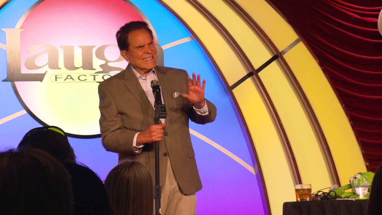 rich-little-at-the-laugh-factory.jpg 