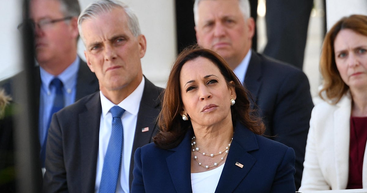 Kamala Harris prepares to travel to Guatemala and Mexico for first(00)