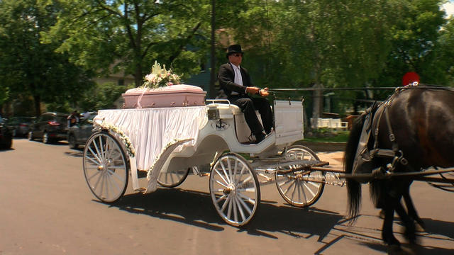 Aniya-Allen-funeral-procession.jpg 