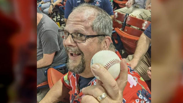 Young Red Sox fan threw a foul ball back in an epic Father's Day drama