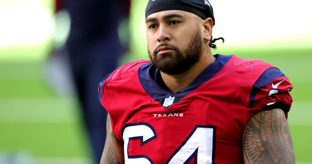 49ers sign OL Senio Kelemete To 1-Year Deal, Waive Justin Skule - CBS ...