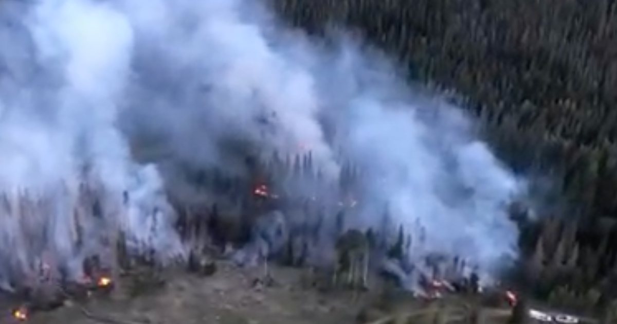 Straight Creek Fire 30% Contained Thanks To Aggressive Approach - CBS ...