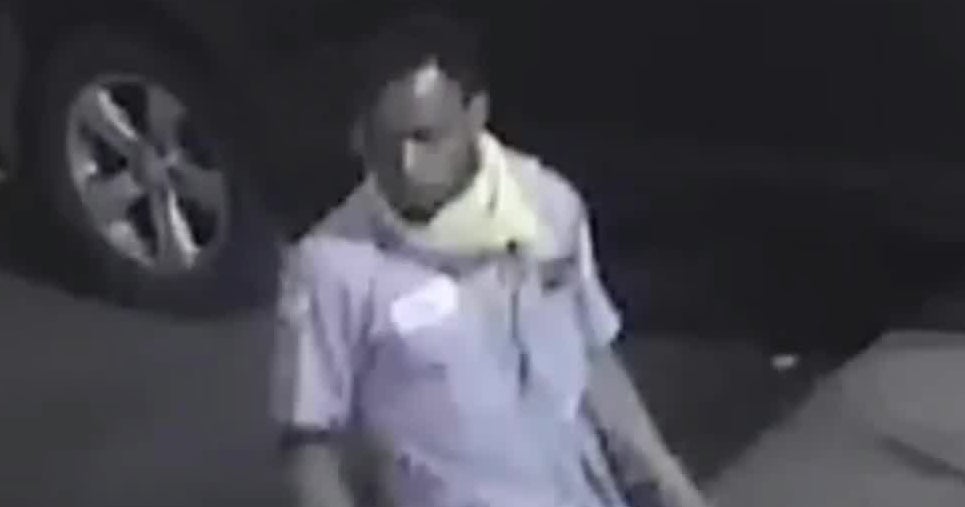 NYPD On Hunt For Suspect In Astoria Slashing - CBS New York