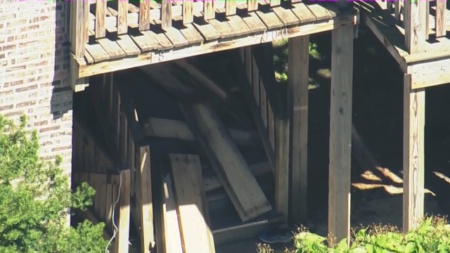 Lavergne-Porch-Collapse.png 