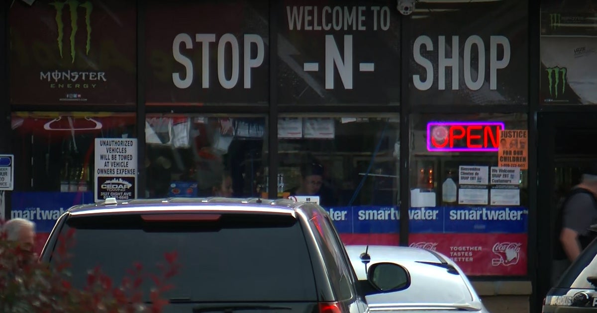 Man Fatally Shot Outside Minneapolis Gas Station - CBS Minnesota