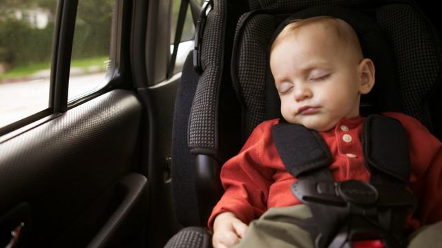 baby-in-car-seat.jpg 