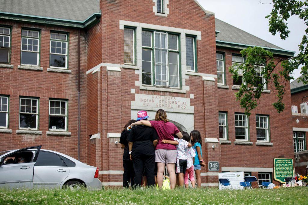TOPSHOT-CANADA-MINORITIES-INDIGENOUS-GOVERNMENT-EDUCATION-CHILDR 