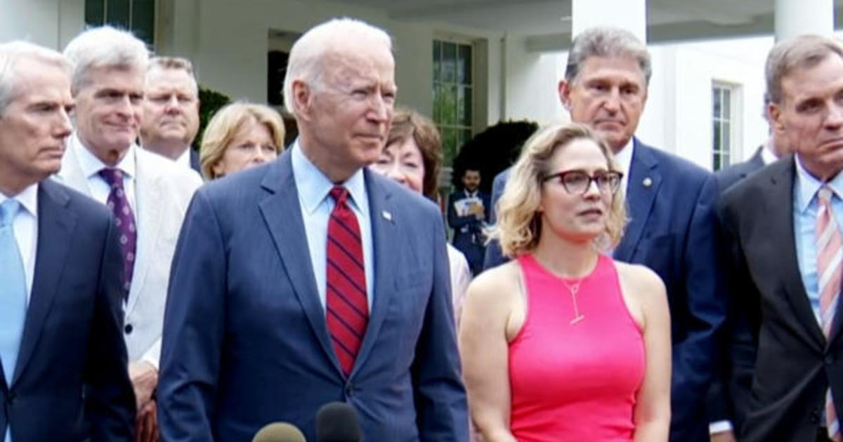 Biden Endorses Bipartisan Infrastructure Agreement - CBS News