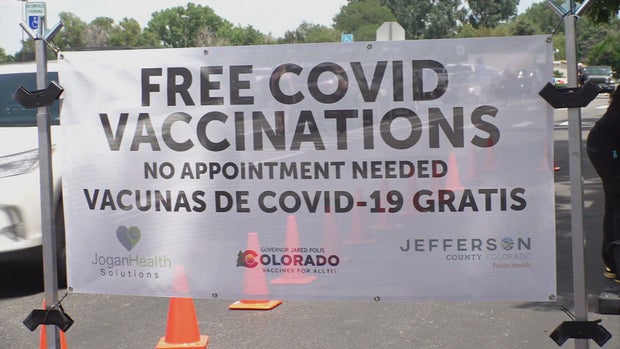 TRACK AND FIELD VACCINES 5PKG_frame_1916 