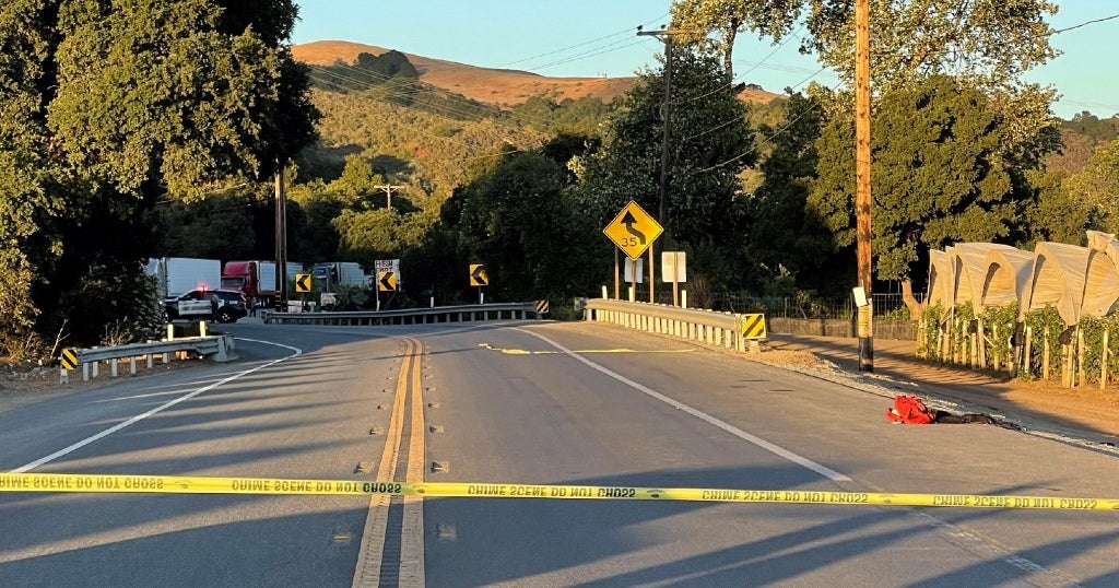 Man Shot Alongside Highway 129 Near Watsonville, Suspects Sought CBS