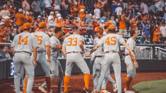 University-of-Texas-baseball-1.jpg 