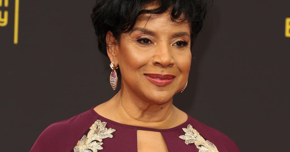 Howard University dean Phylicia Rashad apologizes to students after(02)