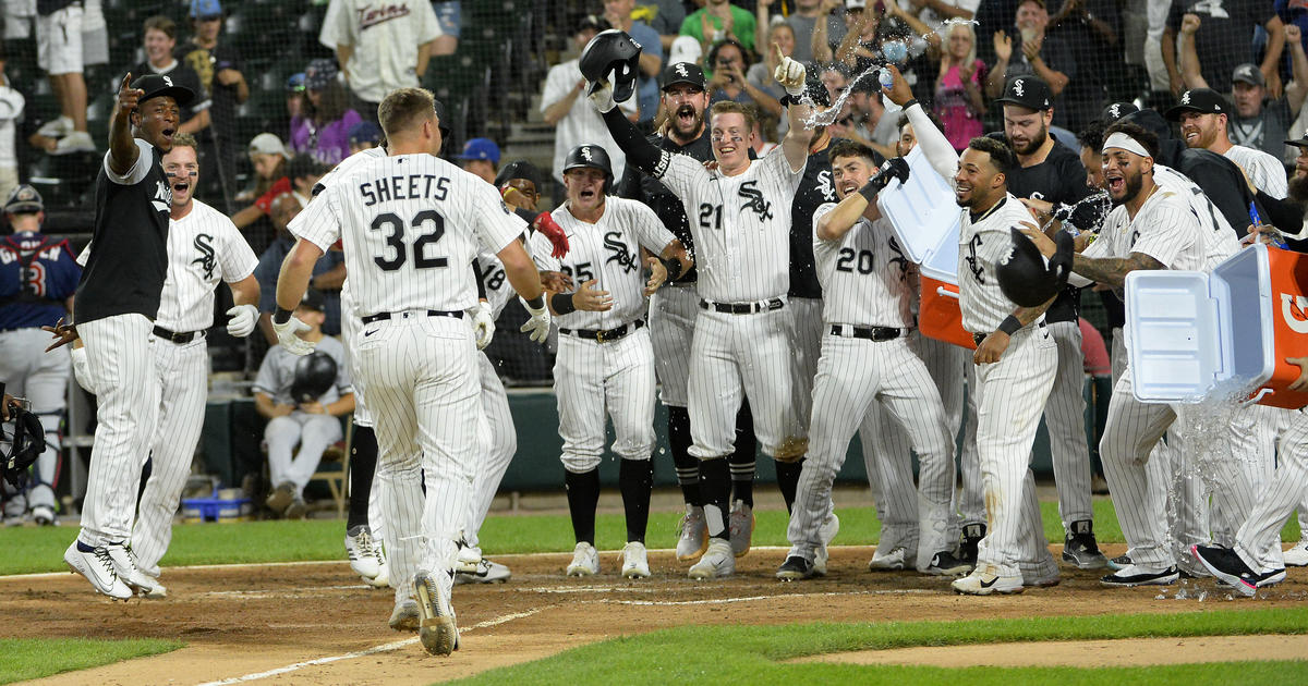 Sheets' homer gives White Sox doubleheader split with Twins - The