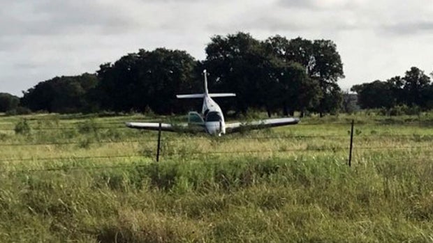 mineral wells airplane crash 
