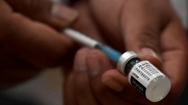 cbsn-fusion-us-buys-additional-200-million-doses-of-pfizer-vaccine-thumbnail-759742-640x360.jpg 