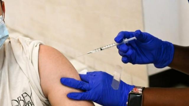 cbsn-fusion-covid-cases-surge-in-areas-with-low-vaccination-rates-thumbnail-759948-640x360.jpg 