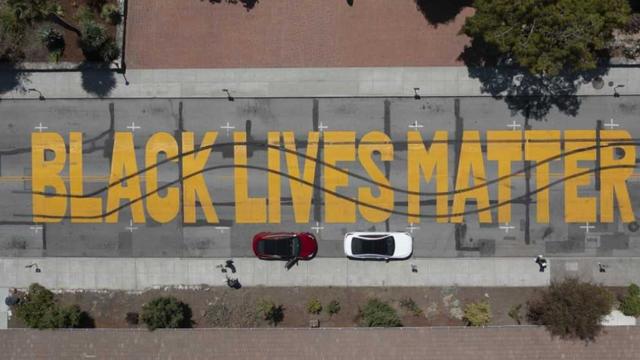 vandalized-black-lives-matter-mural-santa-cruz-police.jpg 