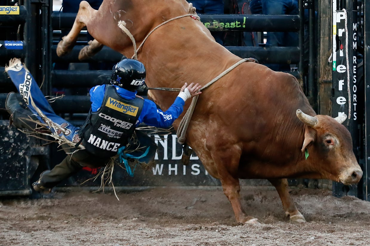 Frontier Days Sets Record For Rodeo, Concert Ticket Sales - CBS Colorado