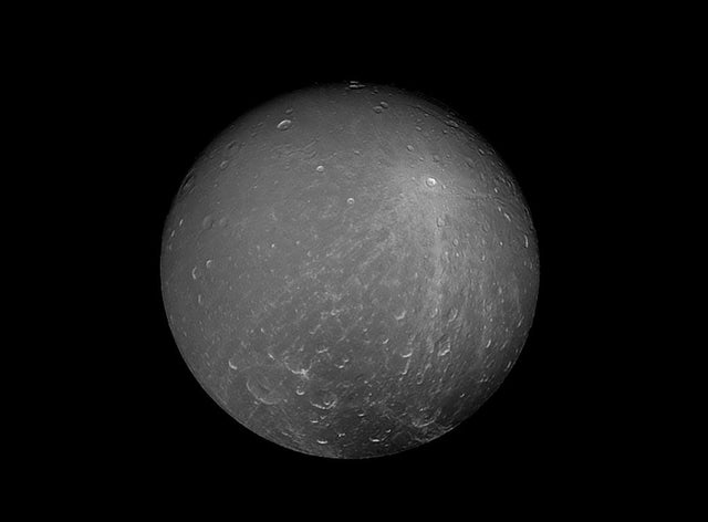 saturnmoondione.jpg