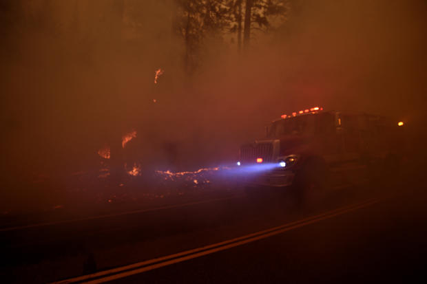 California wildfire continues 