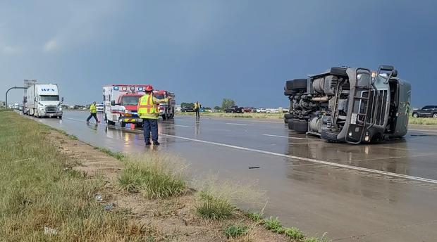 semi rollover i-25 