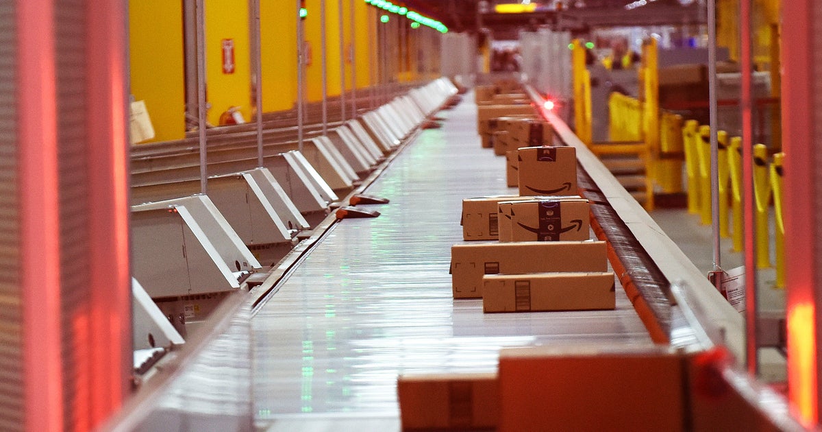 Amazon requires workers to mask up — regardless of vaccination status ...