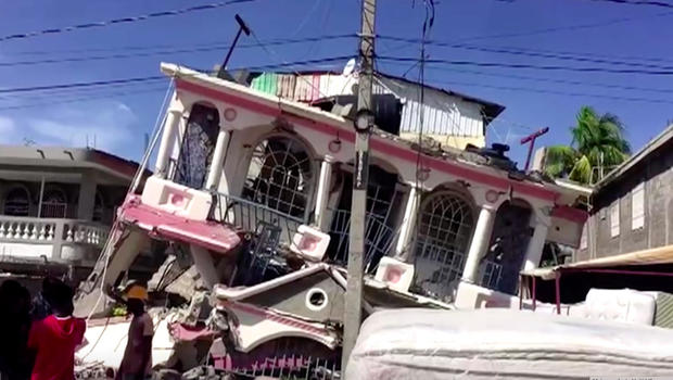 haiti-earthquake-damage-reuters.jpg 