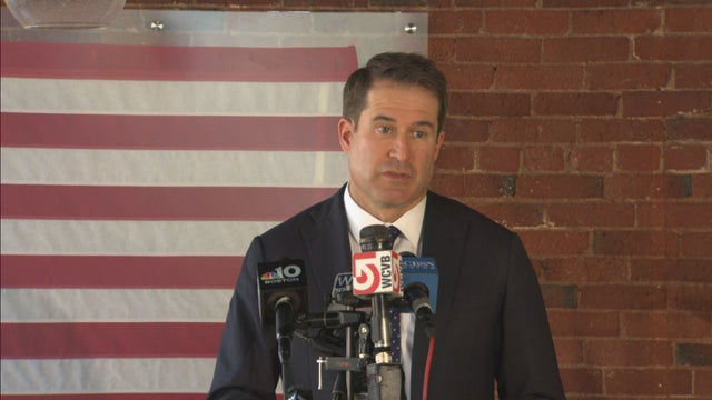 REP-SETH-MOULTON-PRESSER-AFGHANISTAN-20210817.jpg 