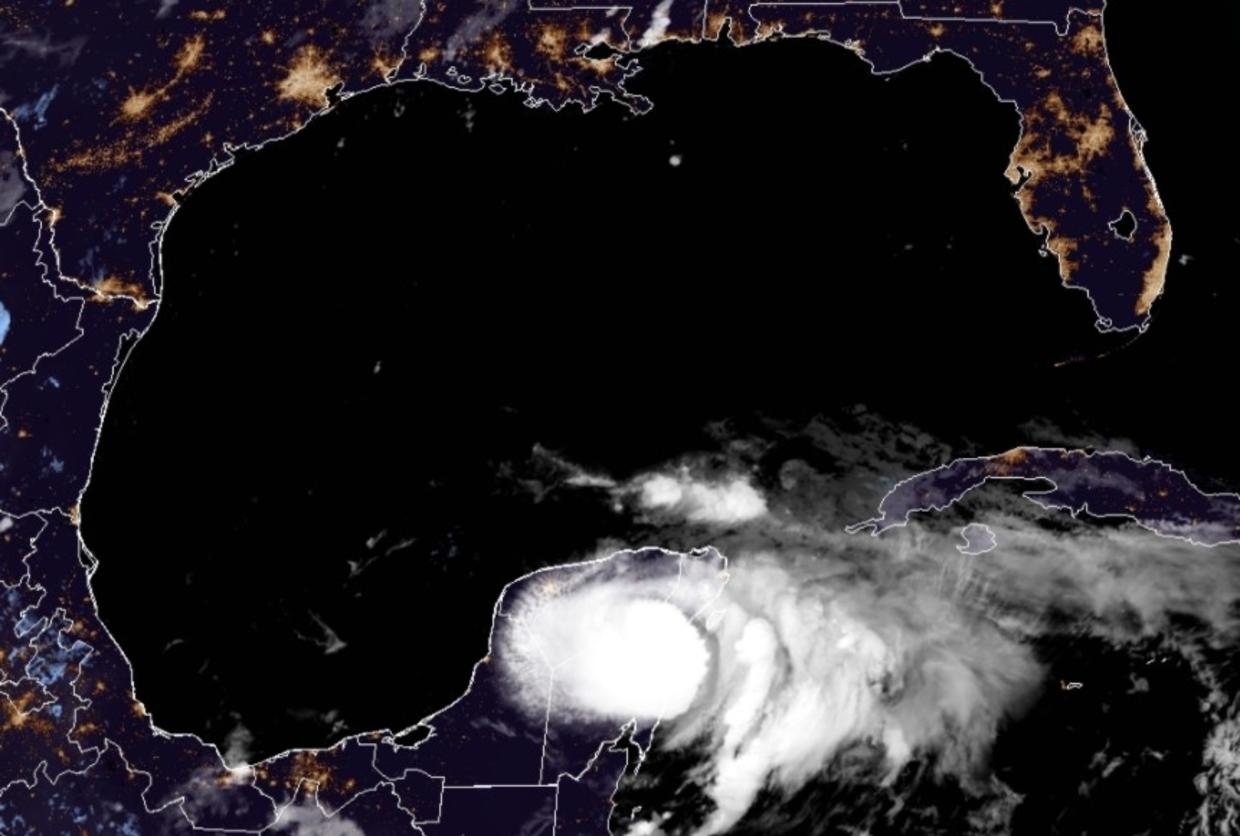 Hurricane Grace Hits Mexico S Yucatan Peninsula Near Ancient Tulum   Hurricane Grace Over Meixco Yucatan Peninsula Ealry 081921 