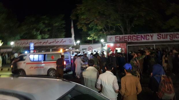 Explosions outside Kabul airport claim casualties 