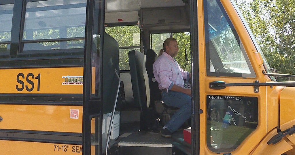 Transportation leader shares with parents how to keep their child out of 