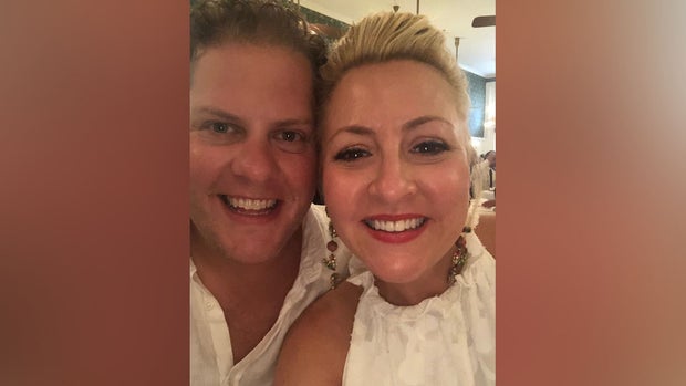 Alex Broadbent and Mindy McRae 